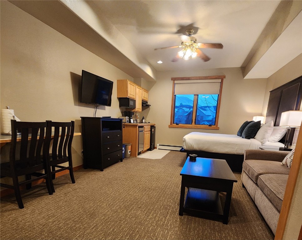 75 Snowflake 726/49 Property Photo 4