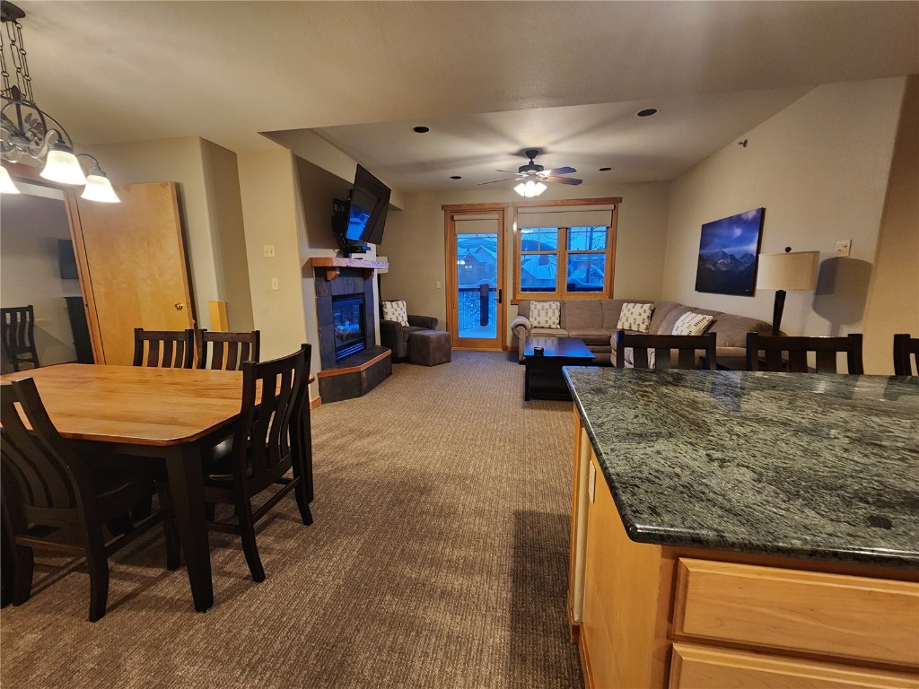 75 Snowflake 726/49 Property Photo 6