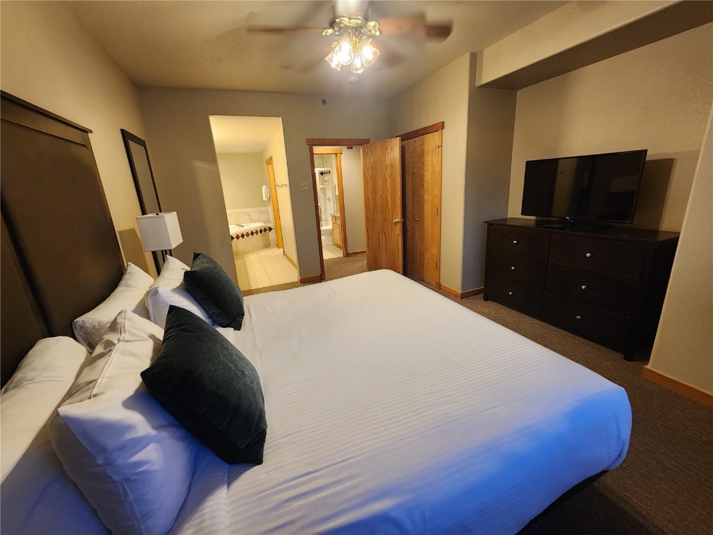 75 Snowflake 726/49 Property Photo 8