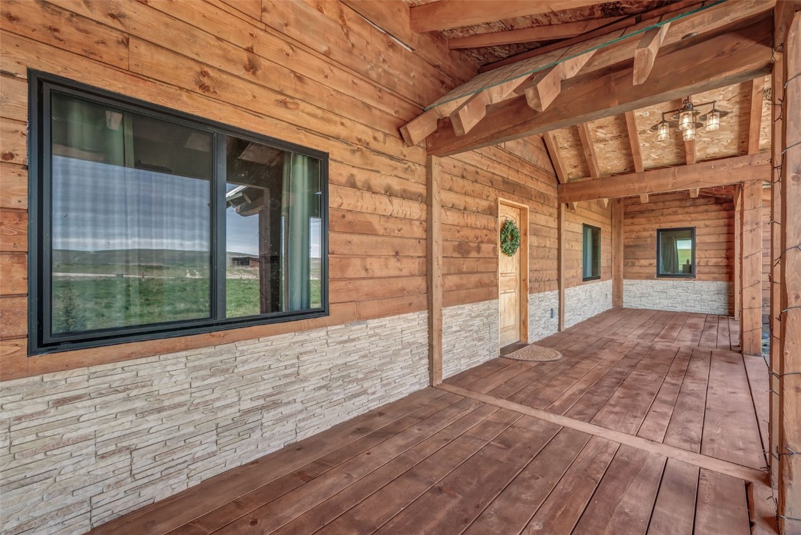 38290 Hillcrest Court Property Photo 2