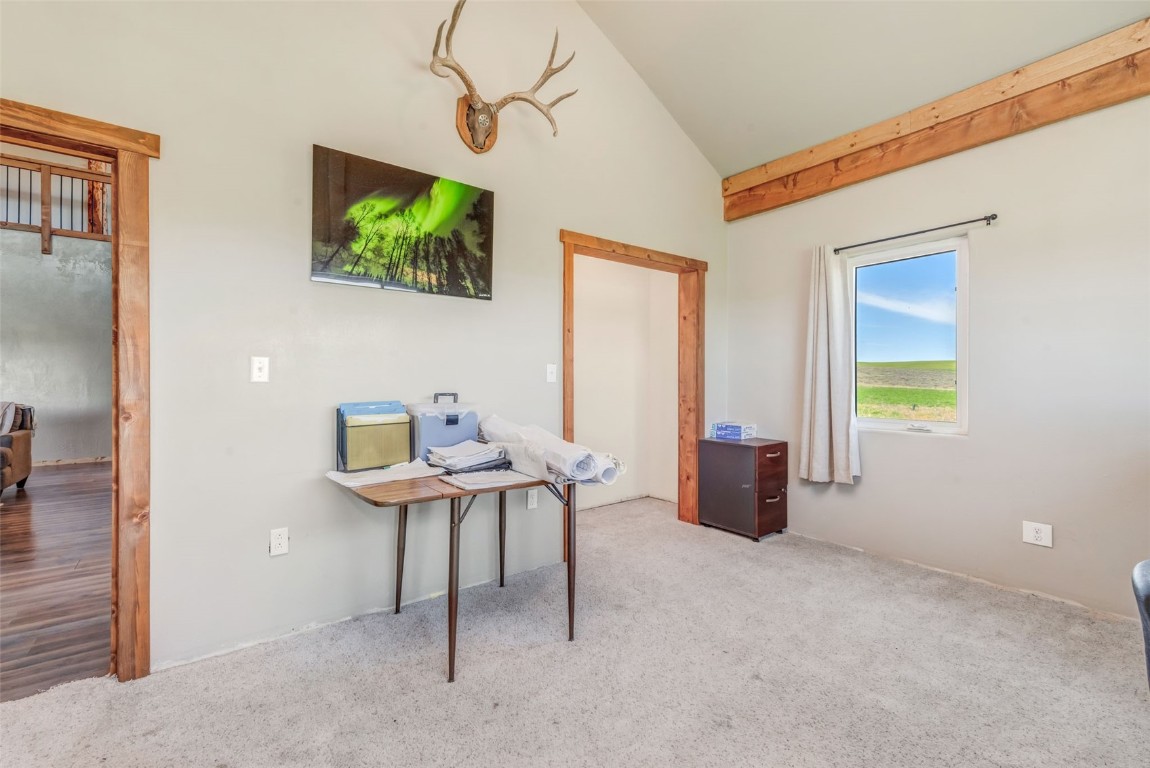 38290 Hillcrest Court Property Photo 21