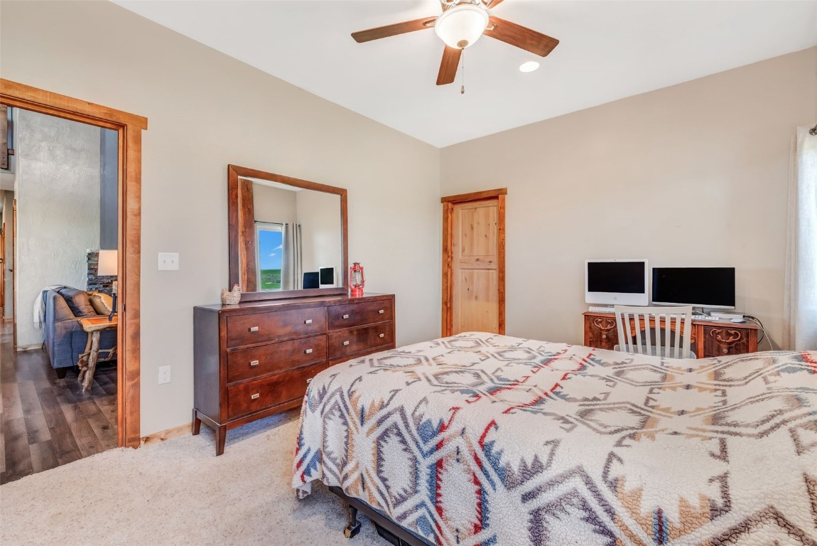 38290 Hillcrest Court Property Photo 23