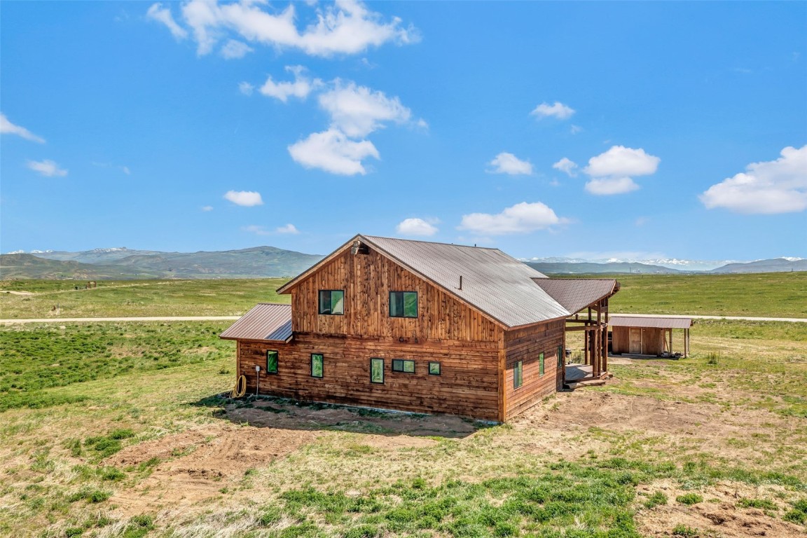 38290 Hillcrest Court Property Photo 43