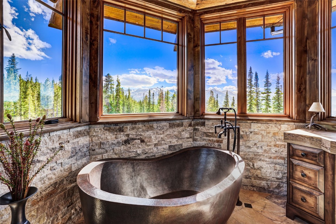 300 Little Sallie Barber Trail Property Photo 31