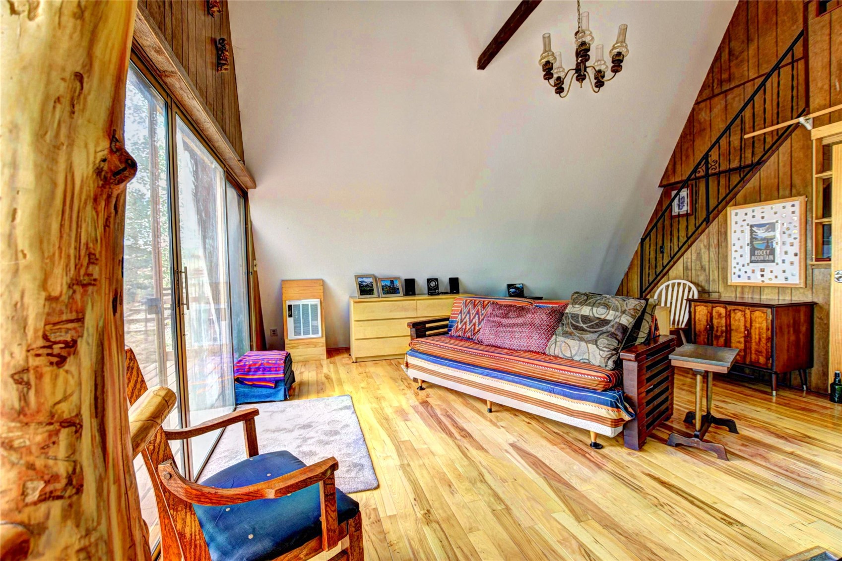 567 Haida Road Property Photo 11