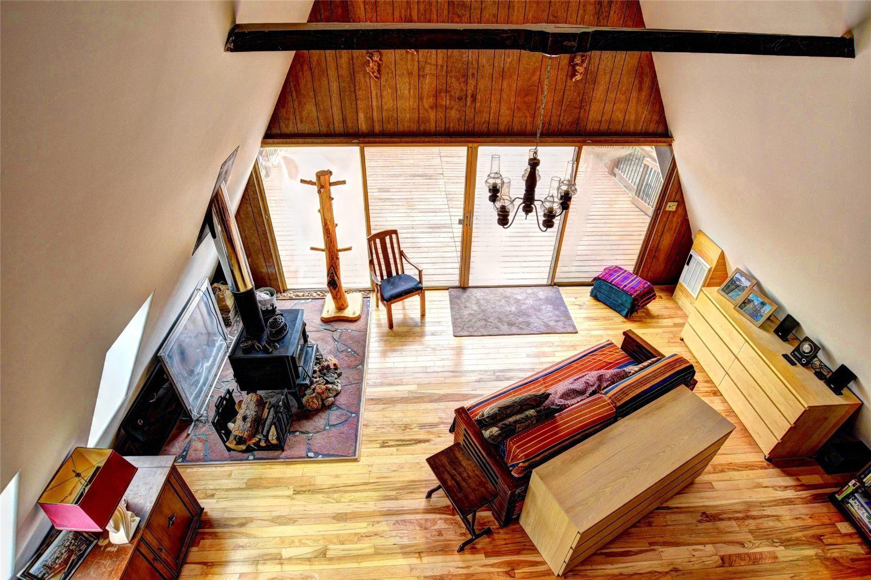 567 Haida Road Property Photo 14