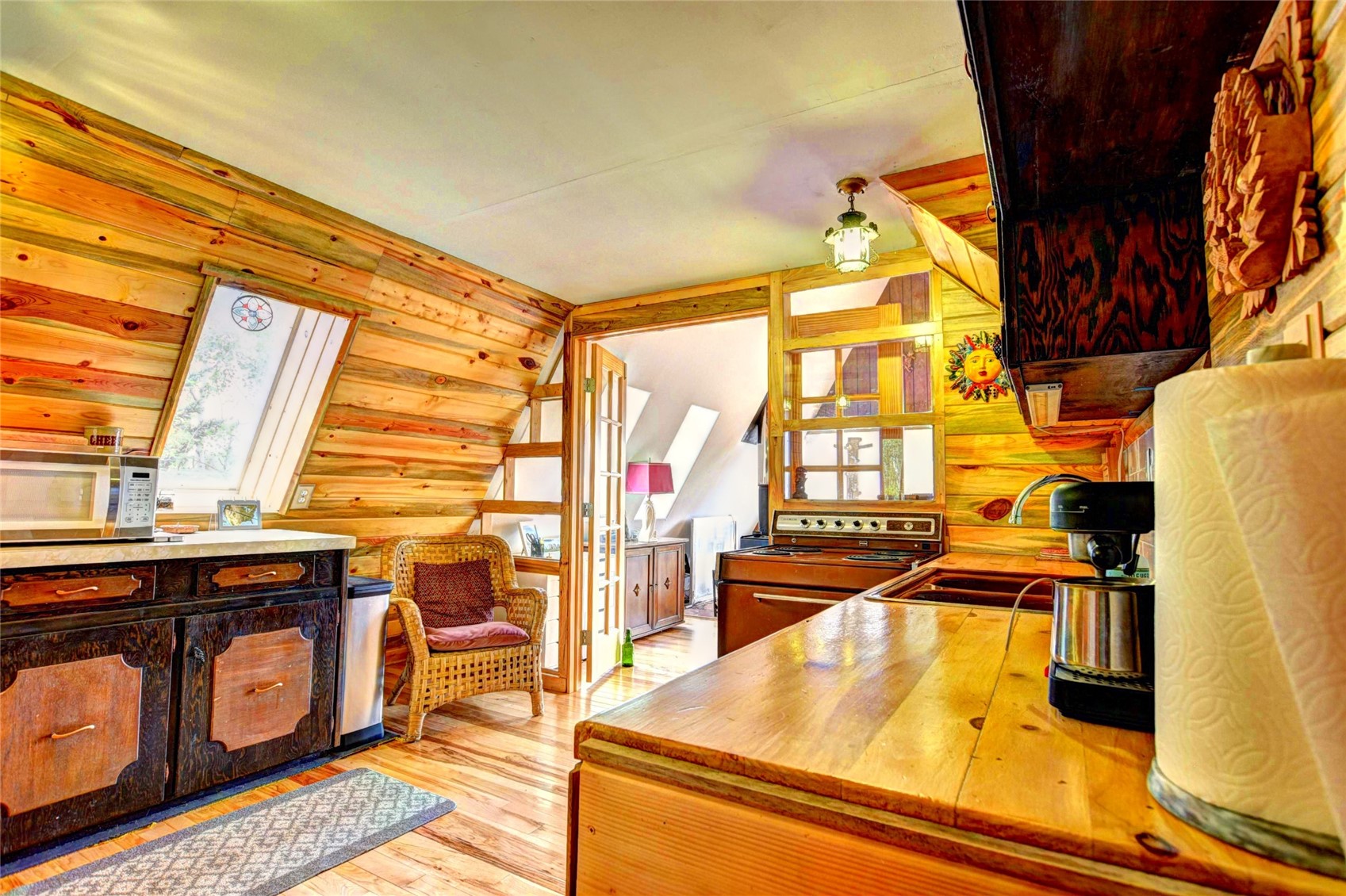 567 Haida Road Property Photo 32