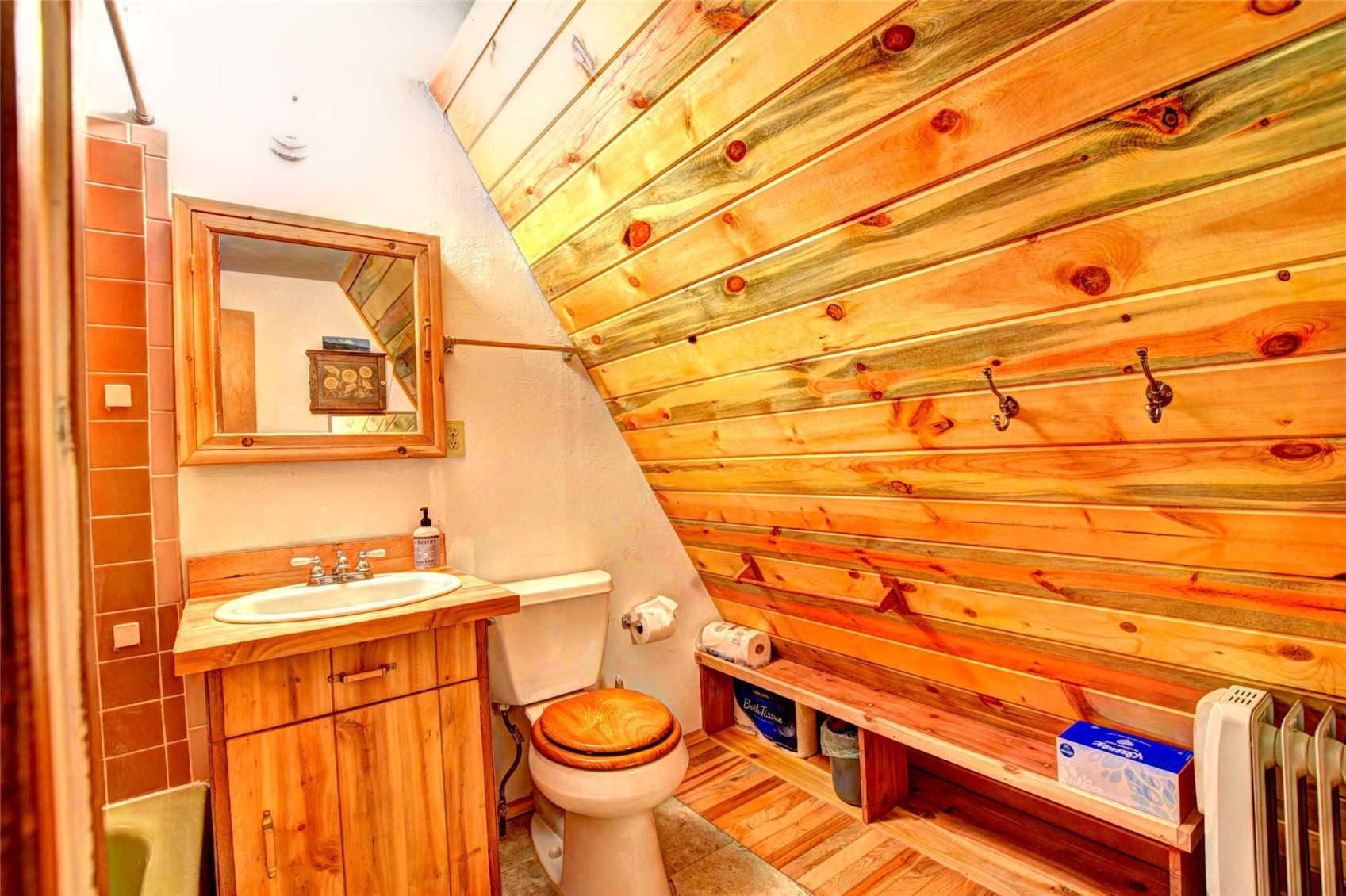 567 Haida Road Property Photo 33