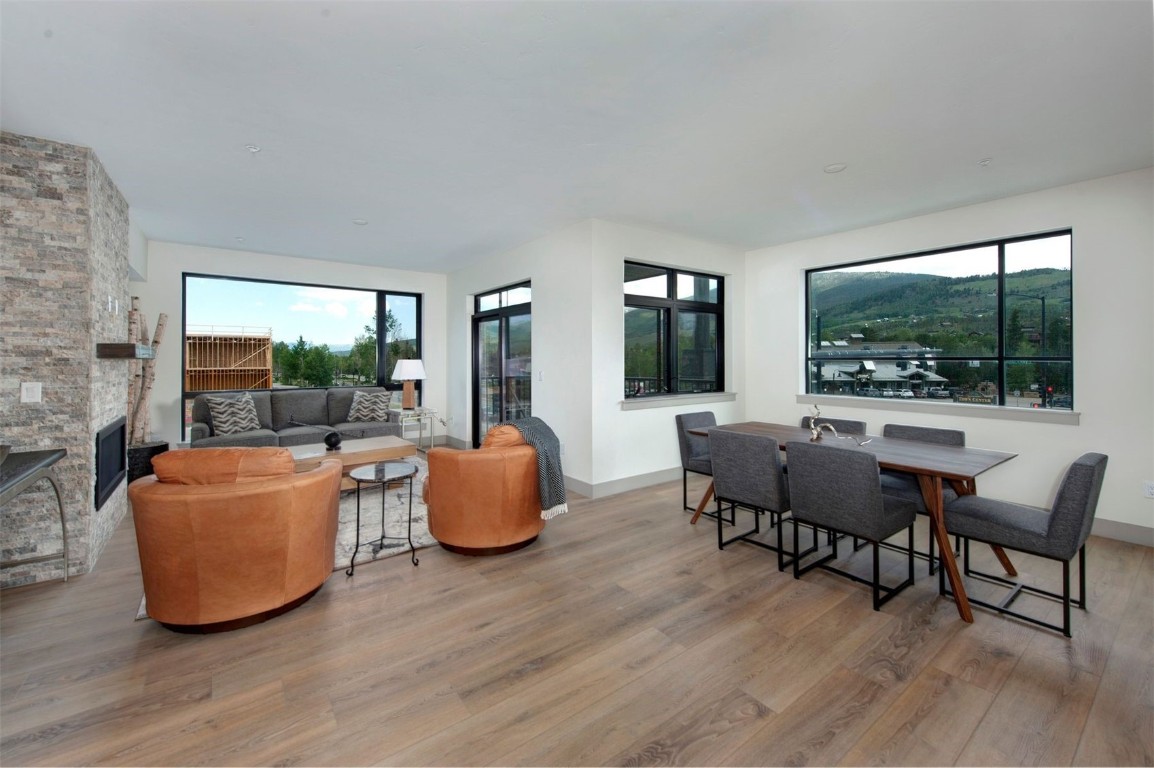 37 W 4th Street 201e Property Photo 1
