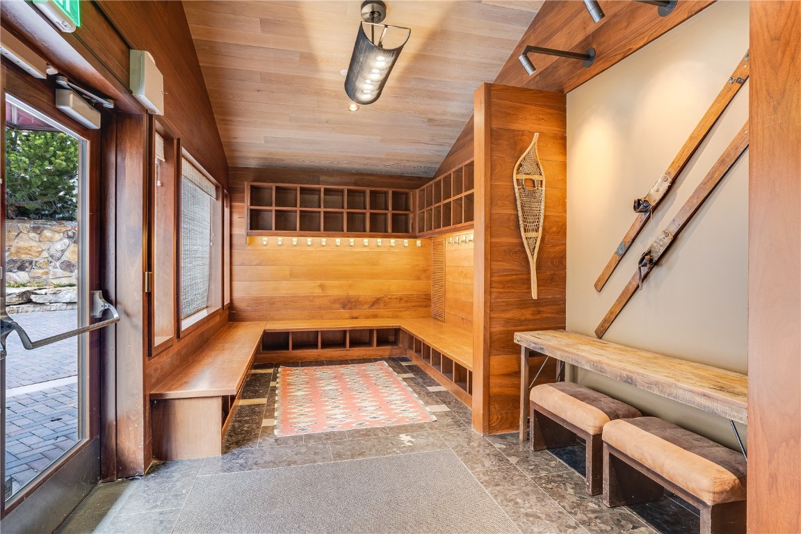 27095 Fire Song Road Property Photo 43