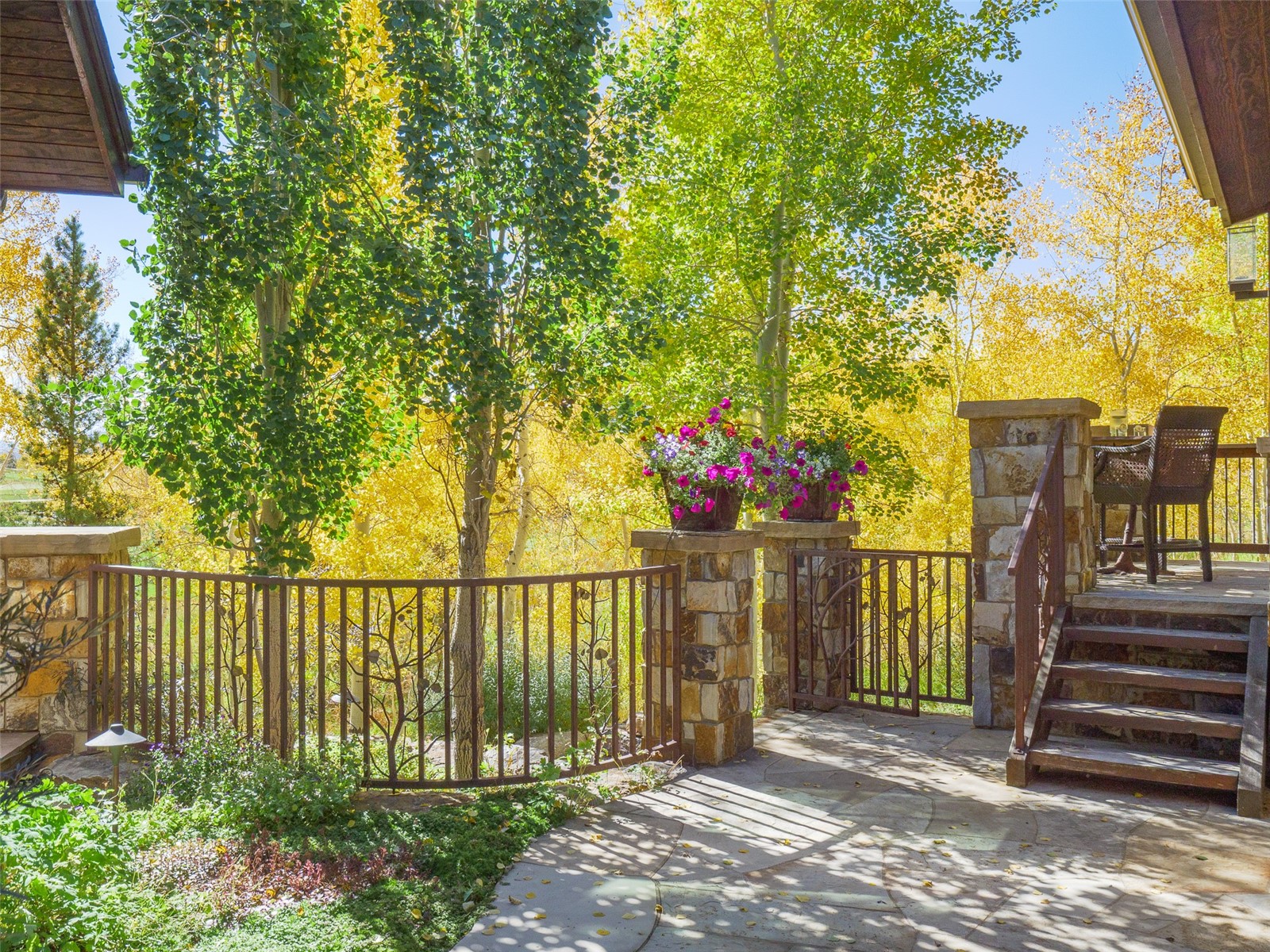 330 High Park Court Property Photo 43