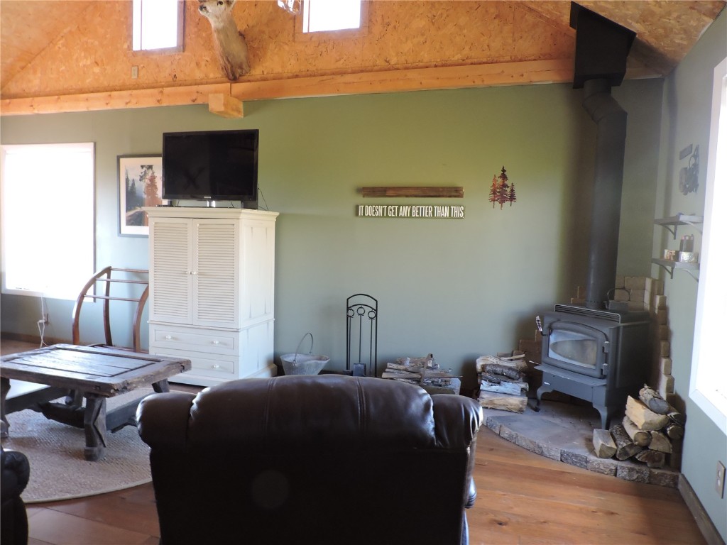 16 Buckshot Trail Property Photo 8