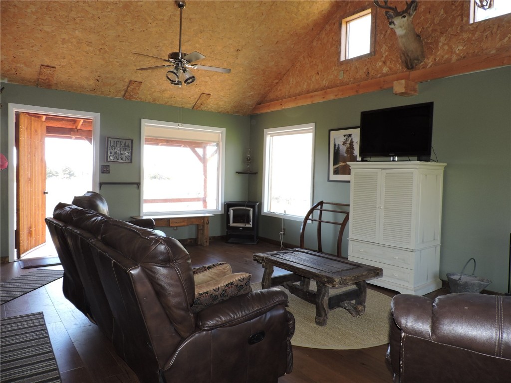 16 Buckshot Trail Property Photo 10