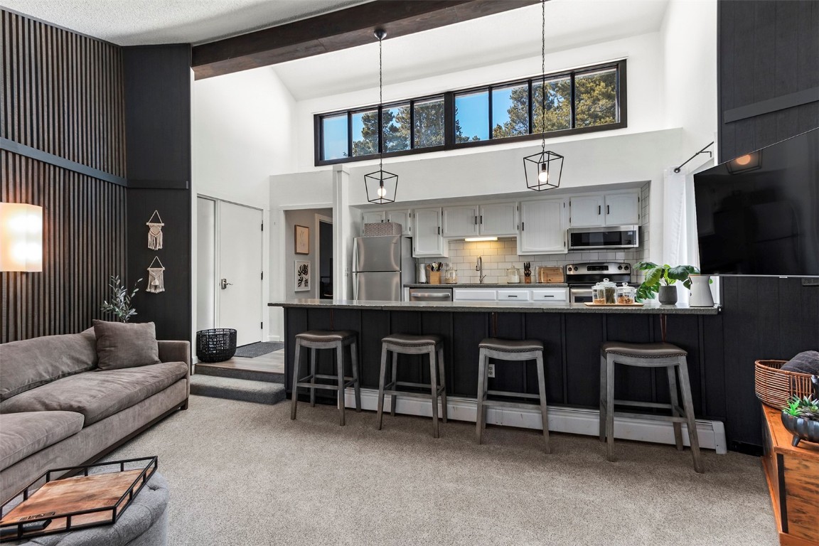 1127 Ski Hill ROAD 106