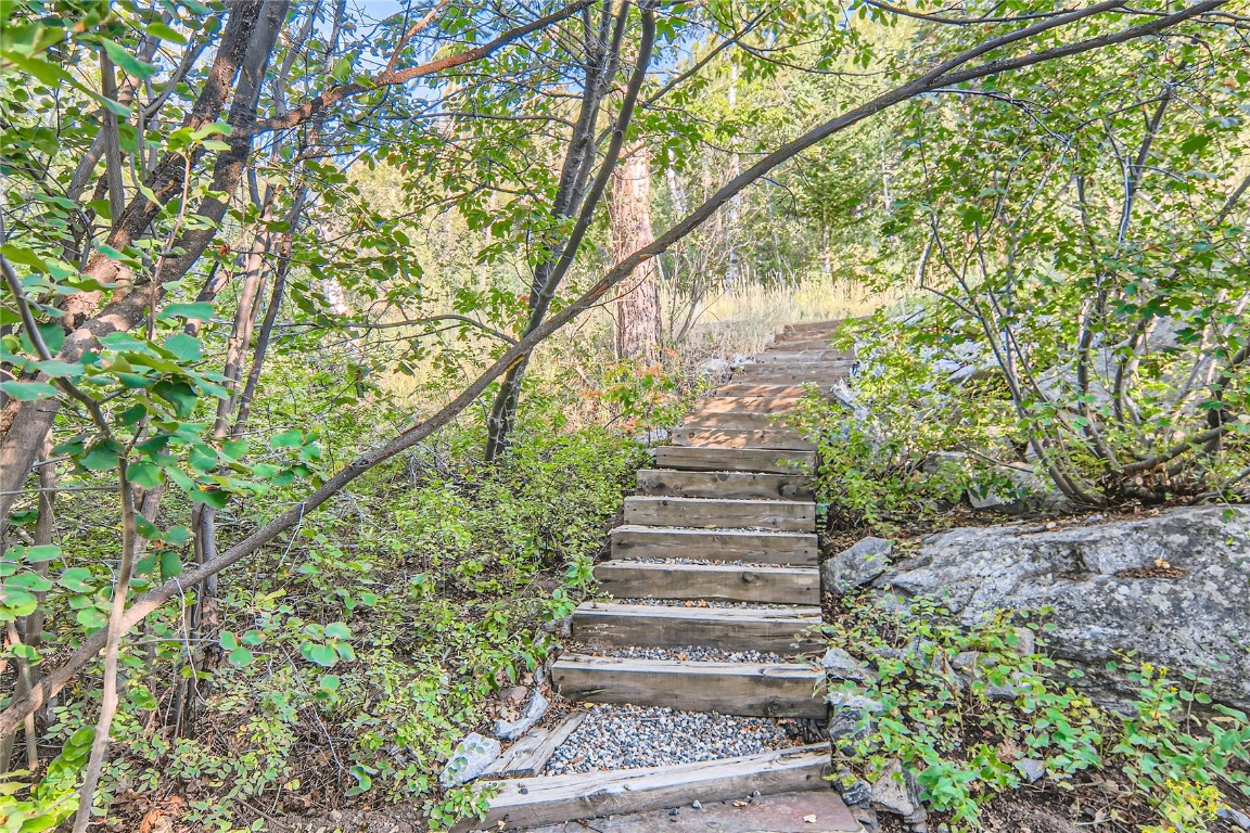 1028 Steamboat Boulevard Property Photo 9
