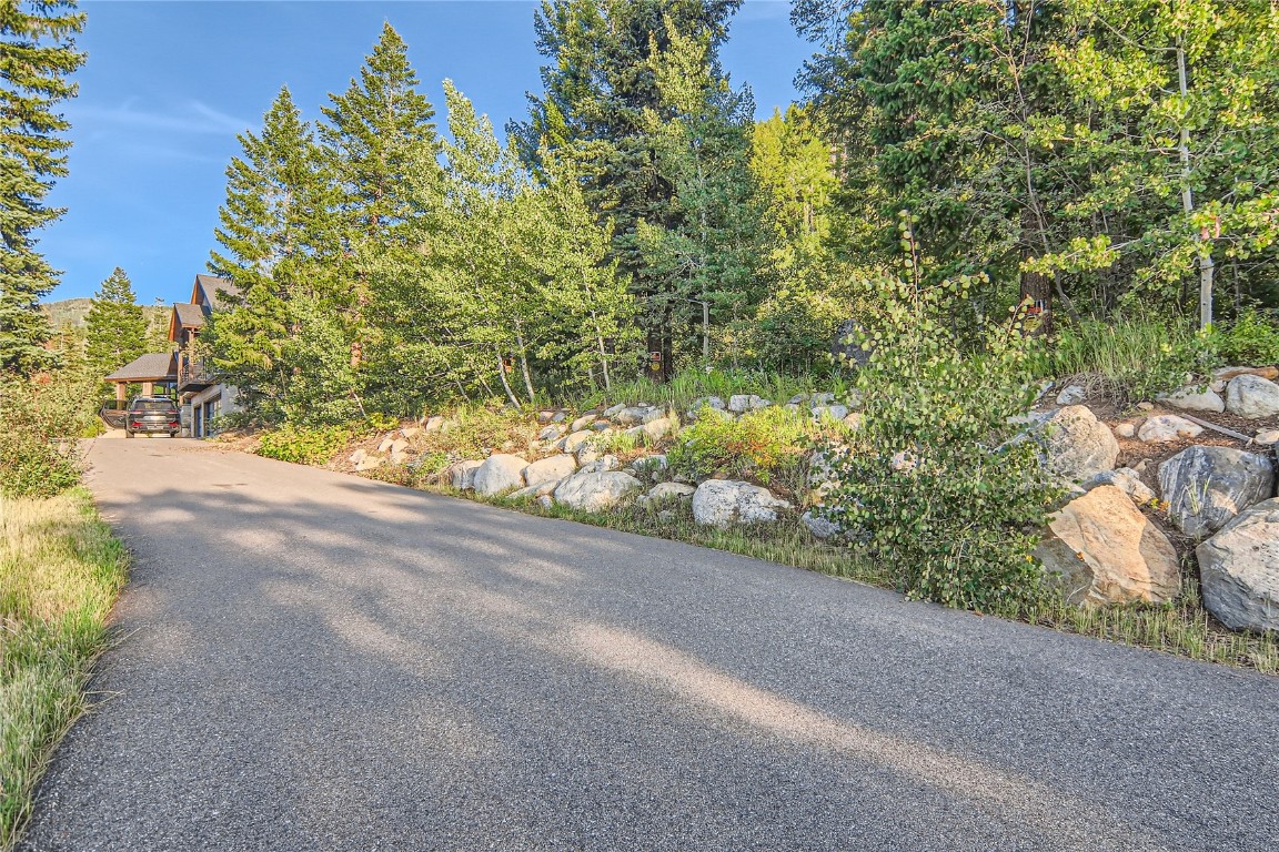 1028 Steamboat Boulevard Property Photo 10
