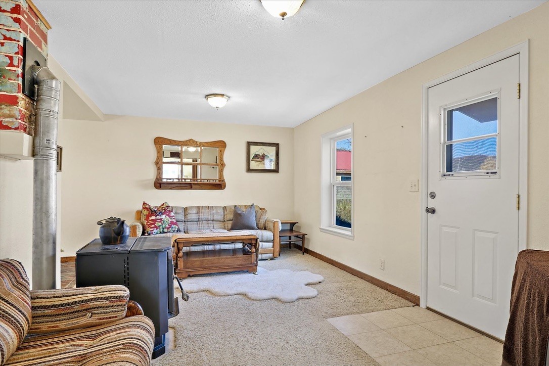 131 W Virginia Street Property Photo 8