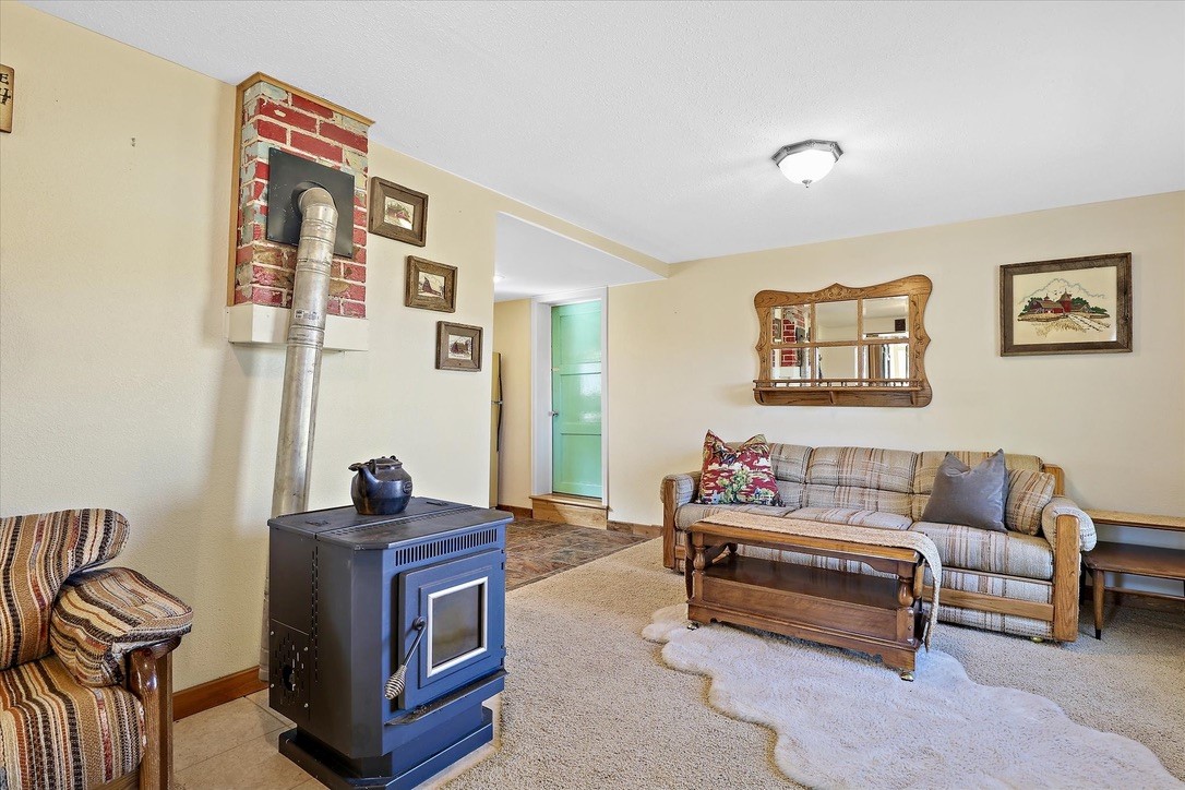 131 W Virginia Street Property Photo 10