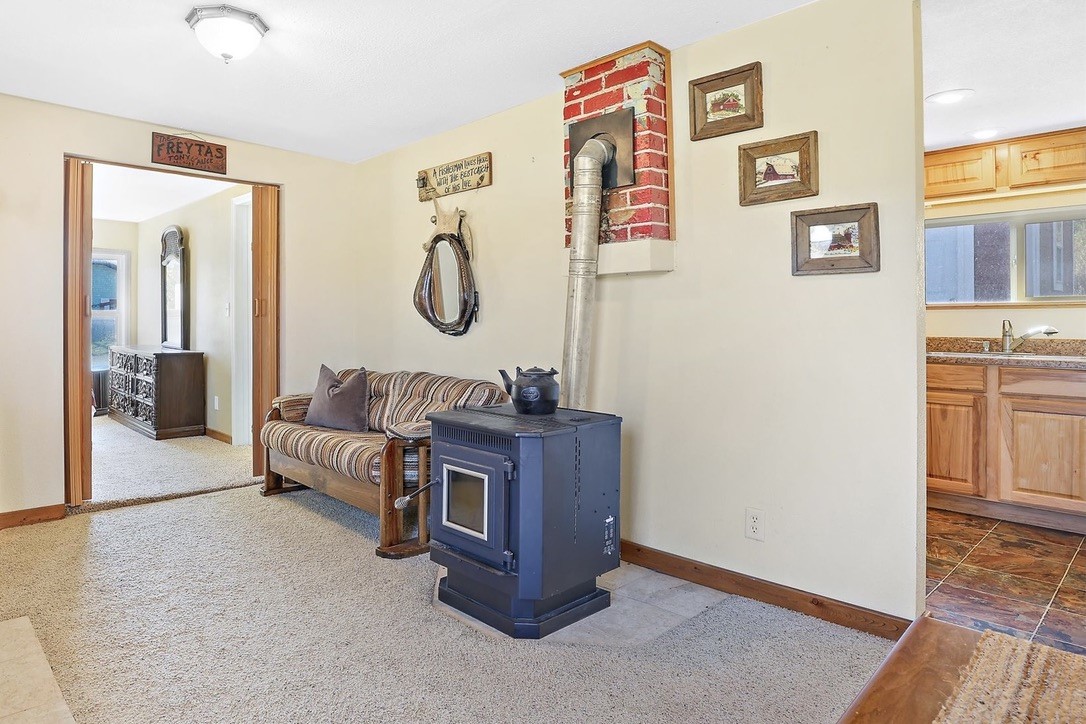 131 W Virginia Street Property Photo 13