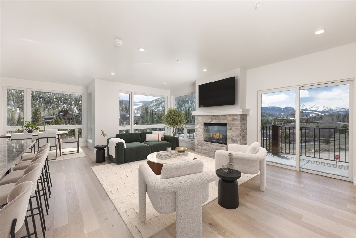 35 Argentine Court 106 Property Photo 2