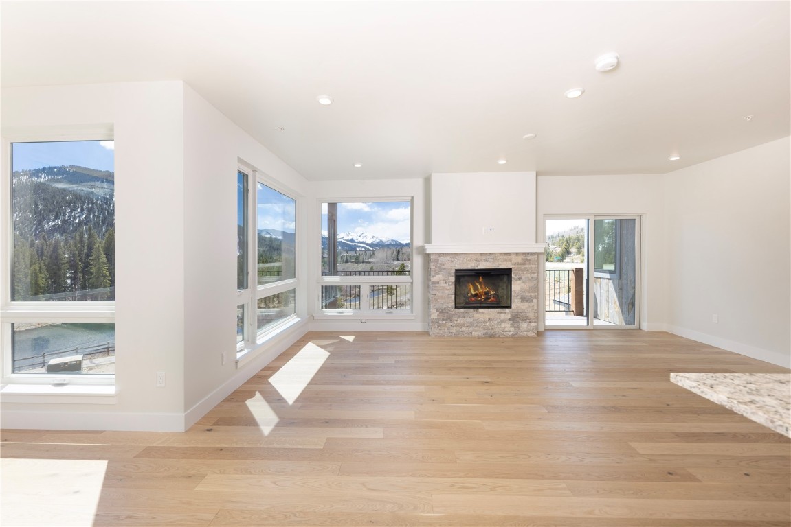 35 Argentine Court 106 Property Photo 3