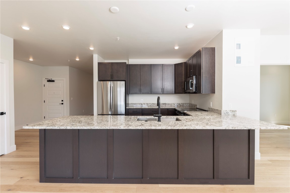 35 Argentine Court 106 Property Photo 28