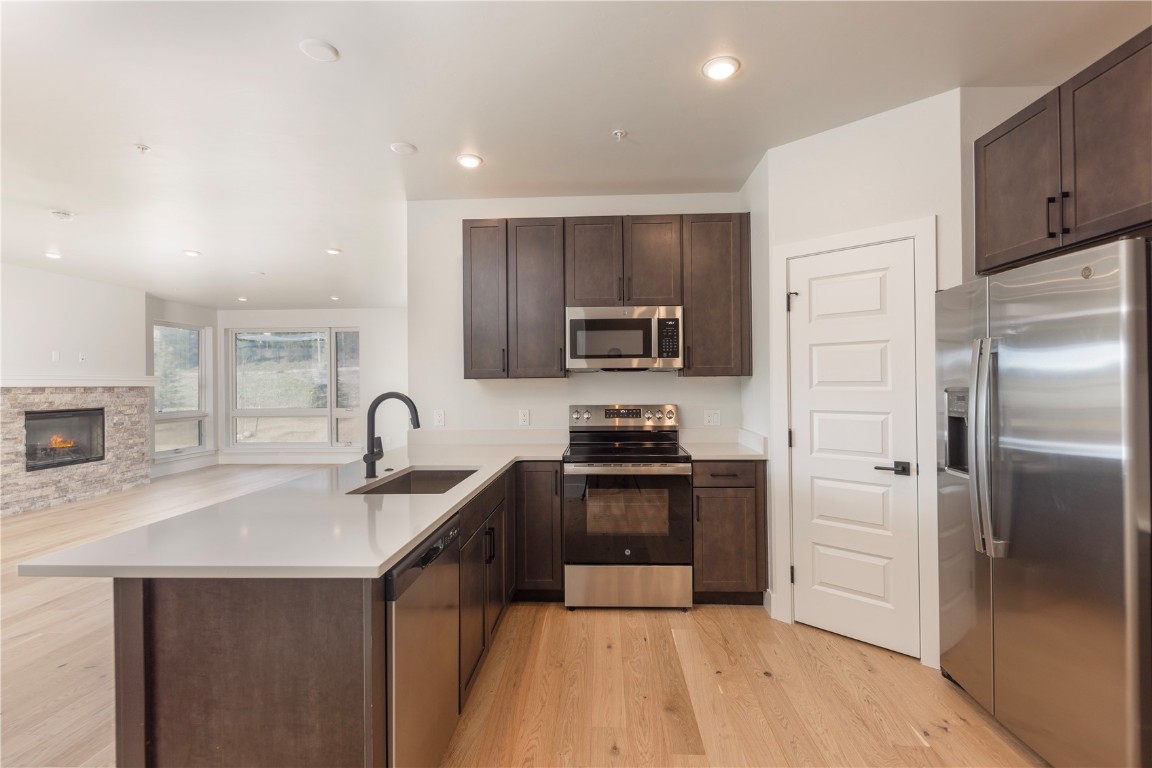 35 Argentine Court 105 Property Photo 4