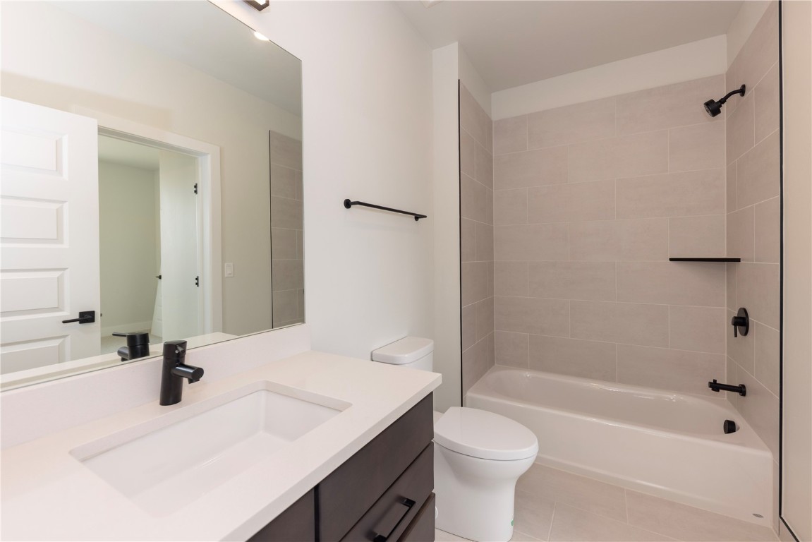 35 Argentine Court 105 Property Photo 25