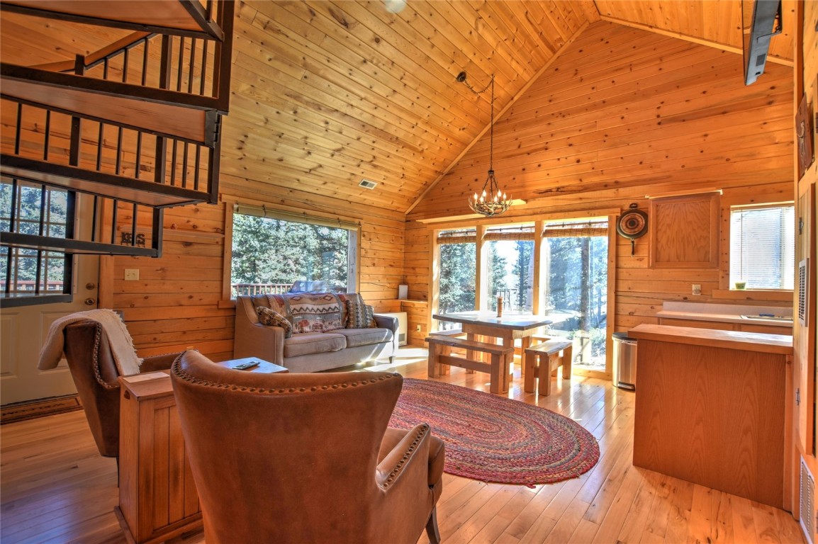 2377 Stagestop Road Property Photo 19