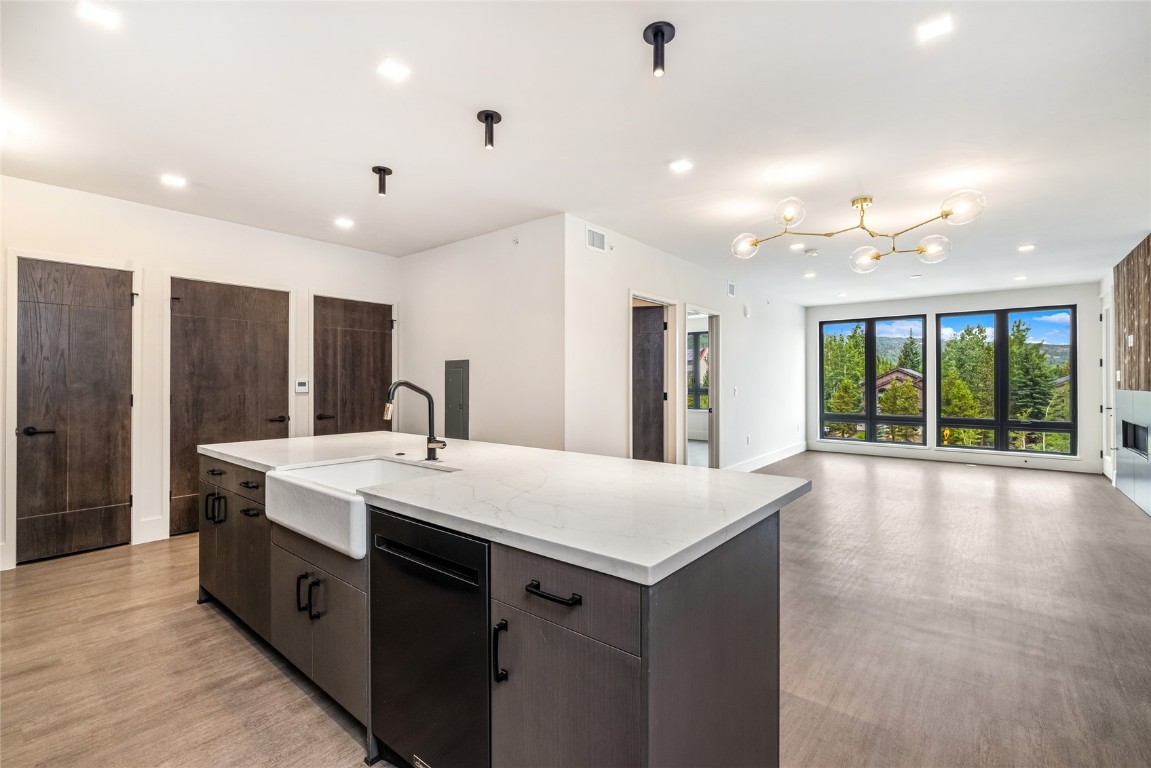 80 W. Main Street 201 Property Photo 3