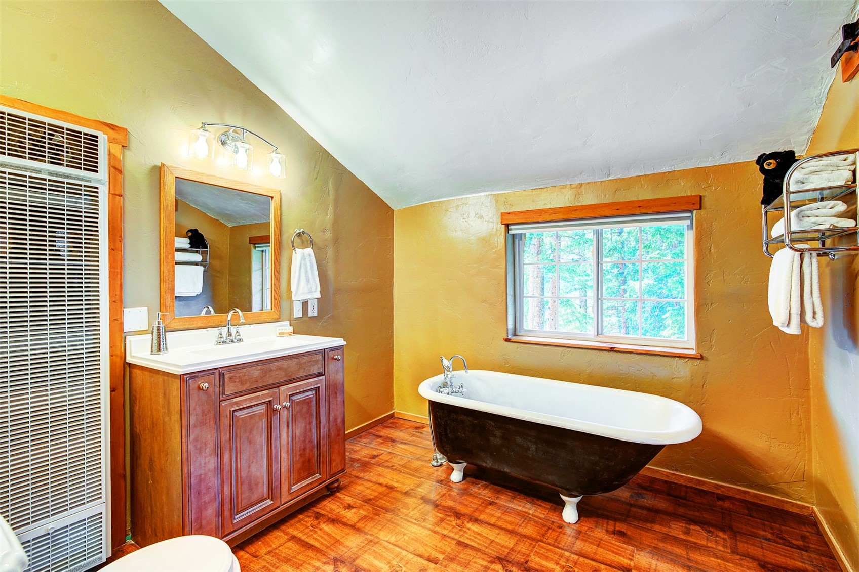 926 Nuthatch Drive Property Photo 18