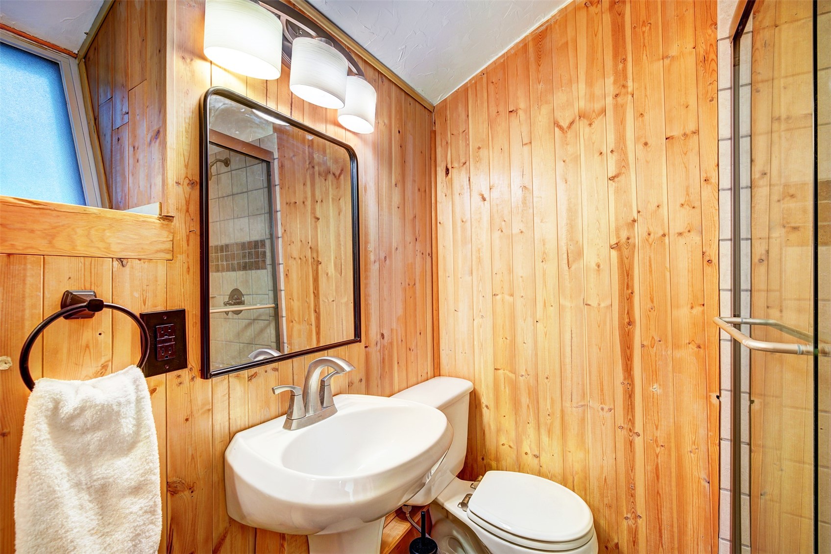 926 Nuthatch Drive Property Photo 20