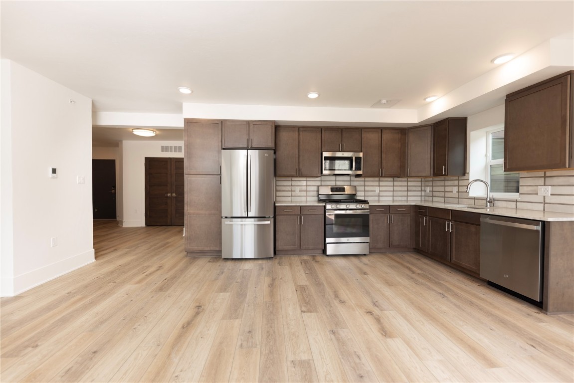 1044 Blue River Parkway C-308 Property Photo 1
