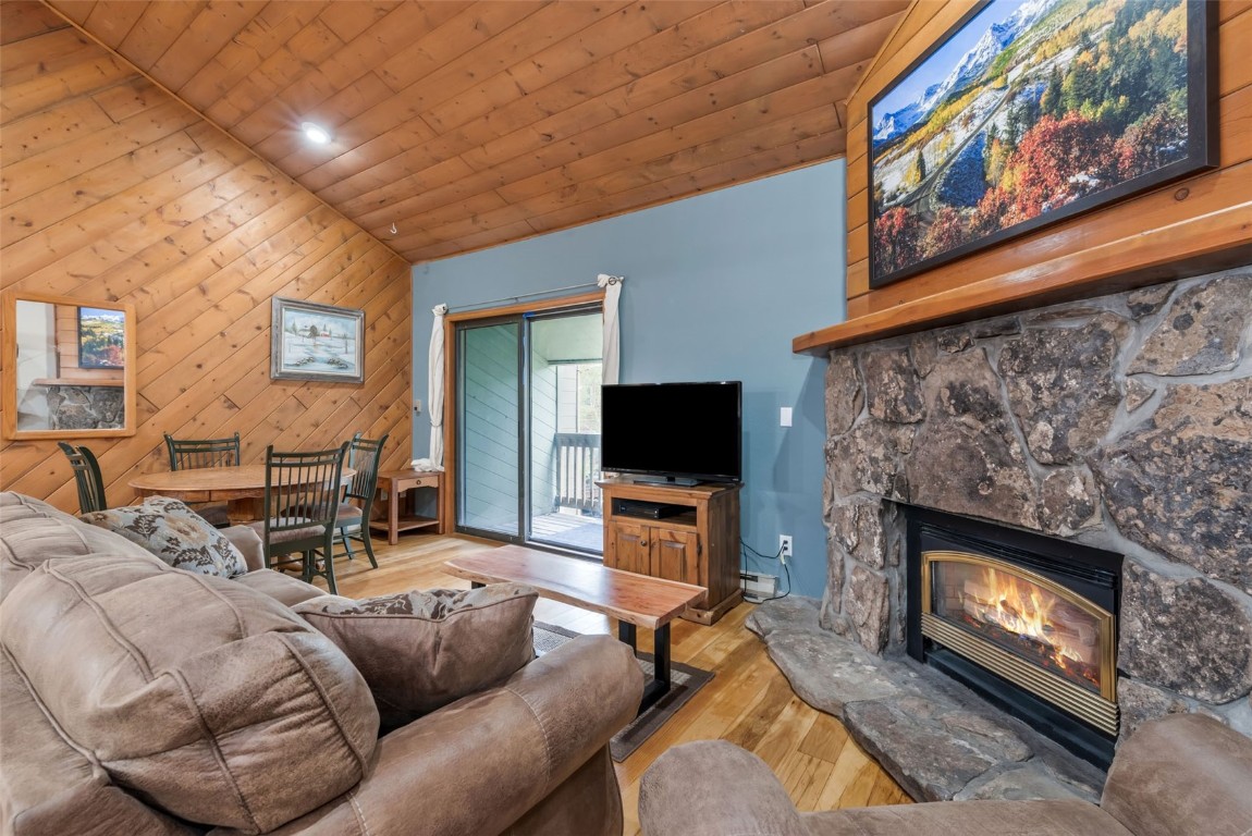 2915 Chinook Lane B22 Property Photo 3