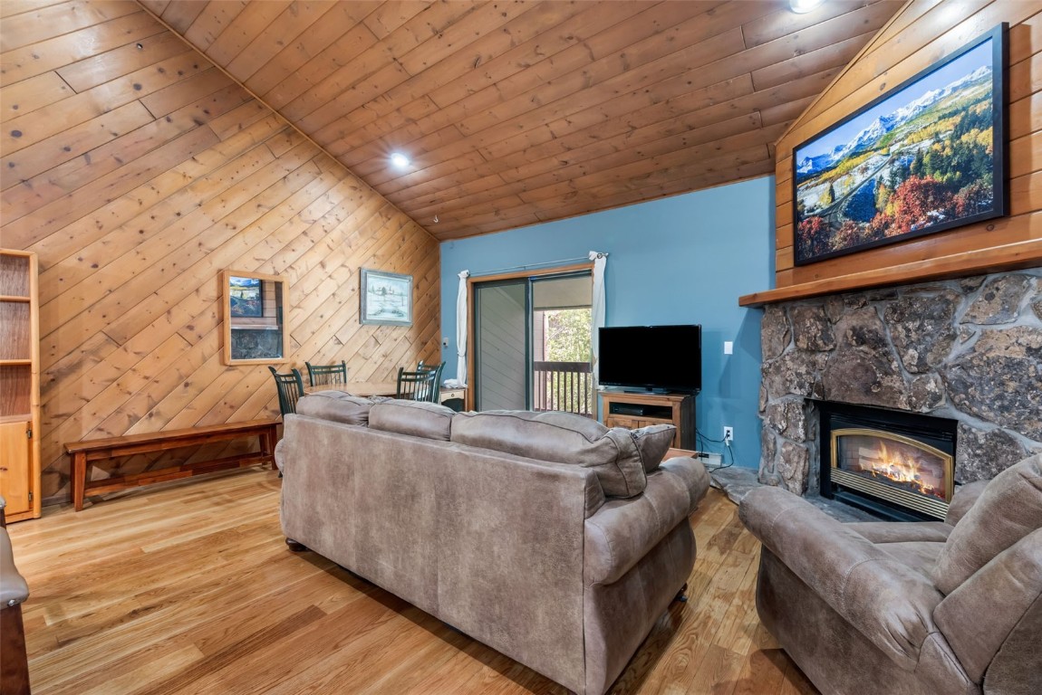 2915 Chinook Lane B22 Property Photo 4