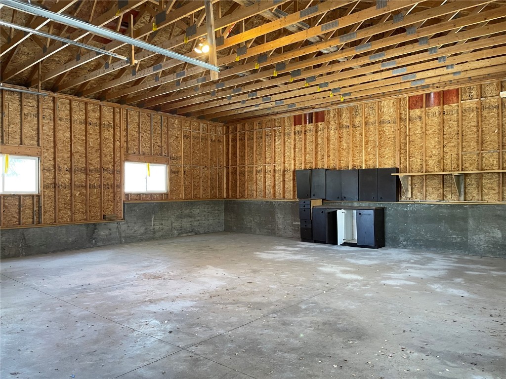 2584 High Creek Road Property Photo 45