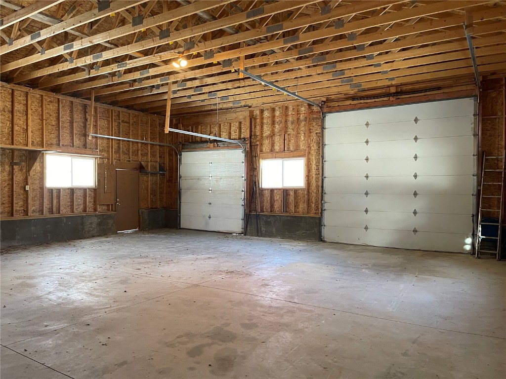 2584 High Creek Road Property Photo 47