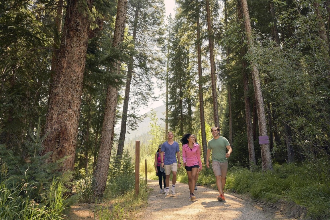 75 Hunki Dori Court W409 Property Photo 45