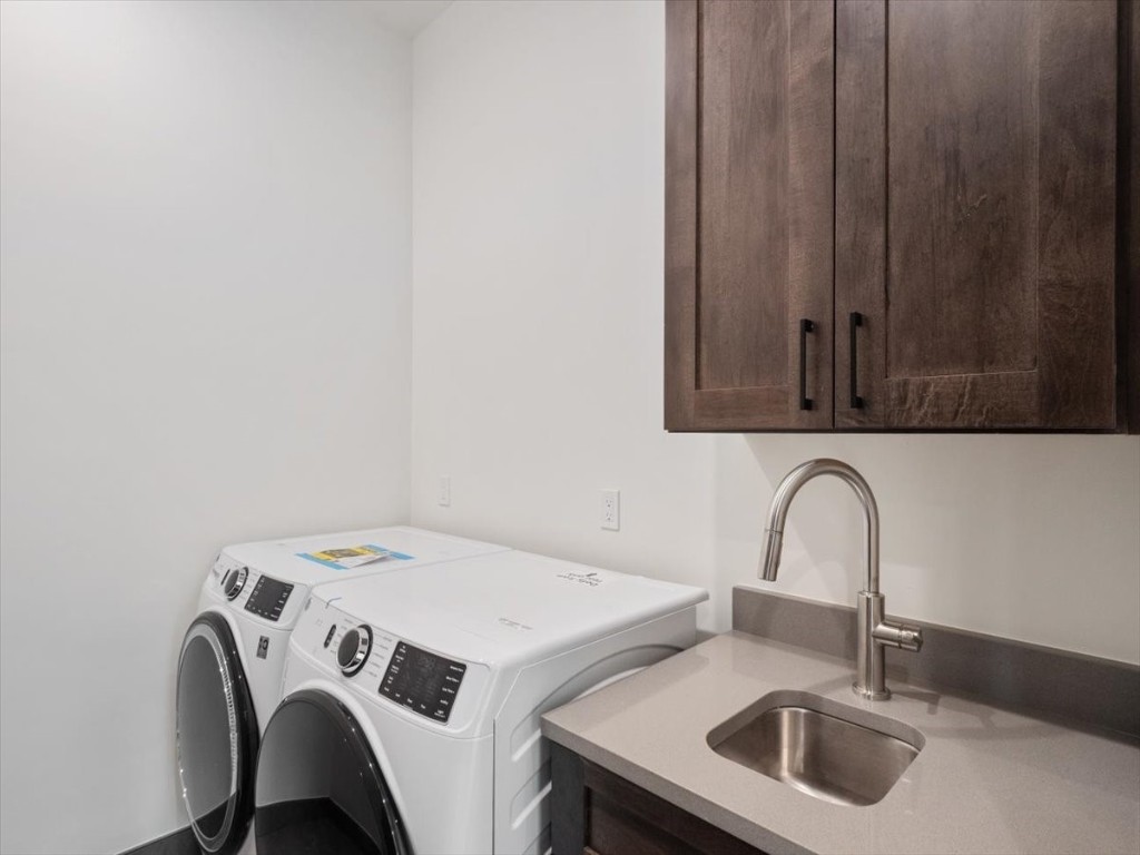 526 N Fuller Placer Road Property Photo 30