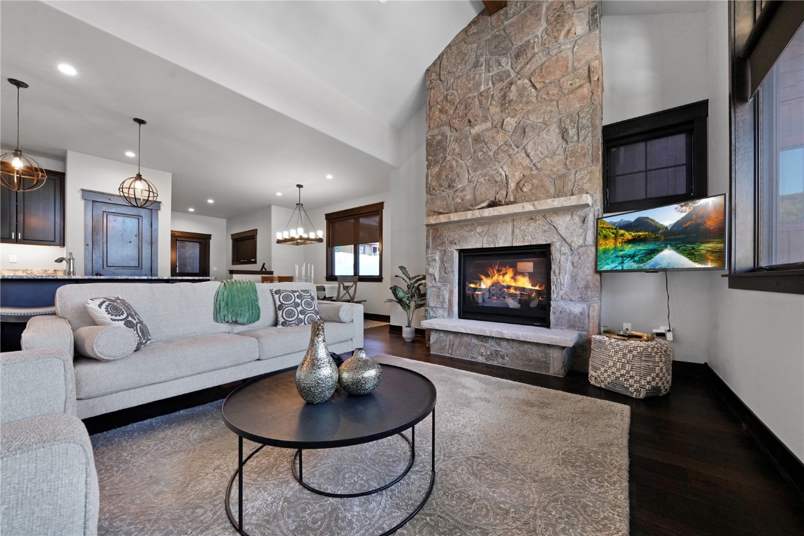 Alders Townhomes Real Estate Listings Main Image