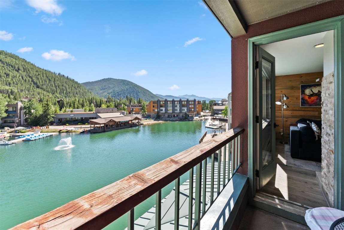 Lakeshore Condo Real Estate Listings Main Image