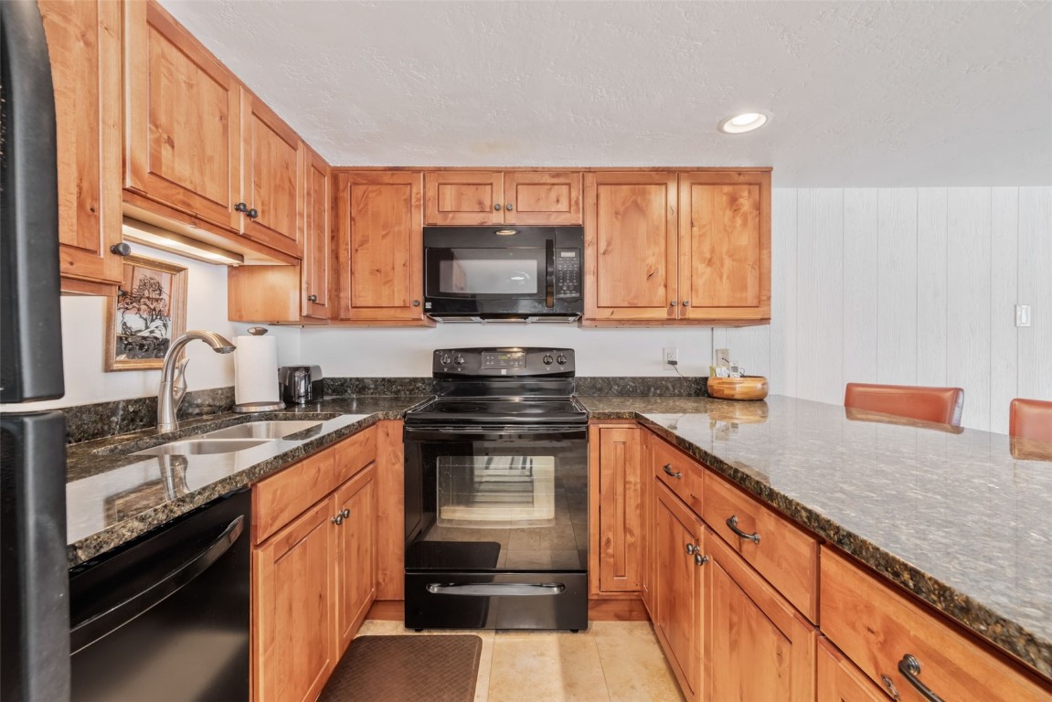 465 Tamarack Drive B205 Property Photo 8