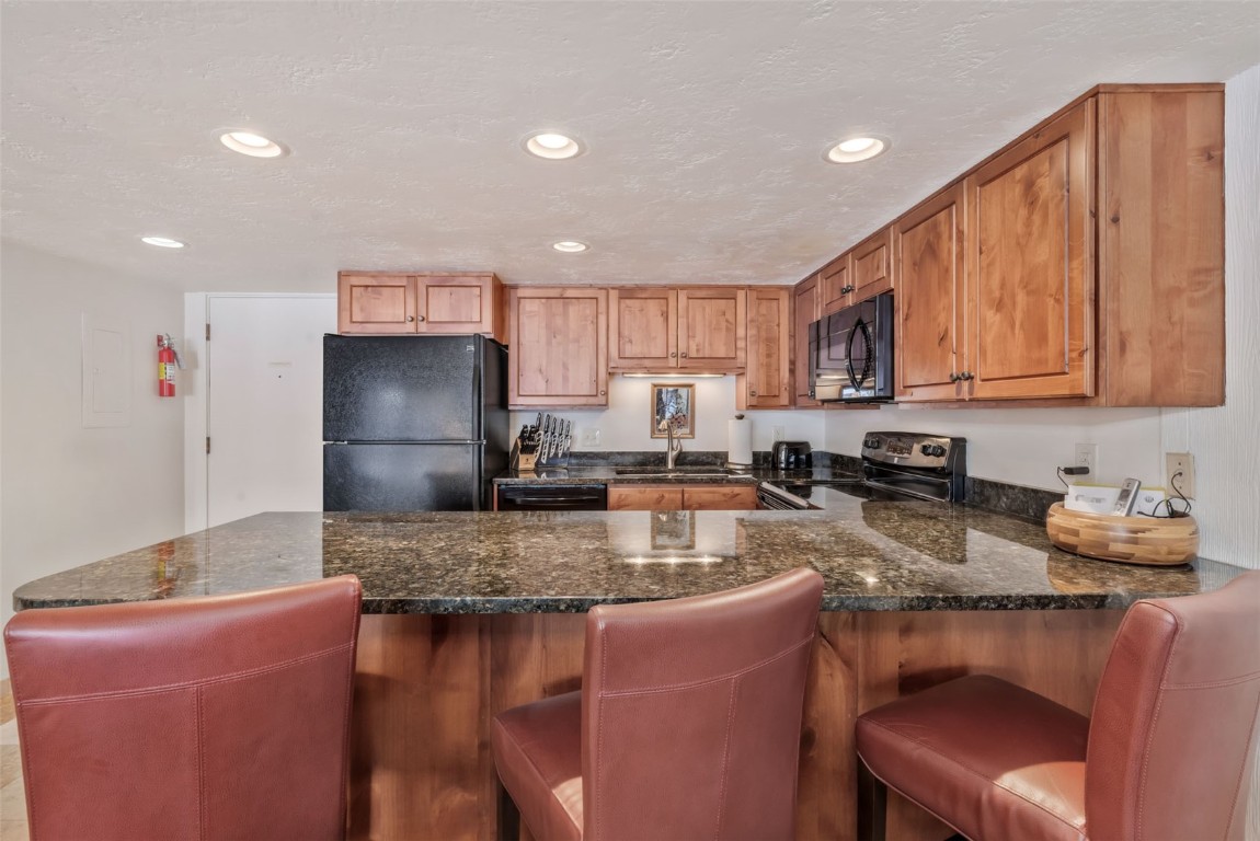 465 Tamarack Drive B205 Property Photo 11