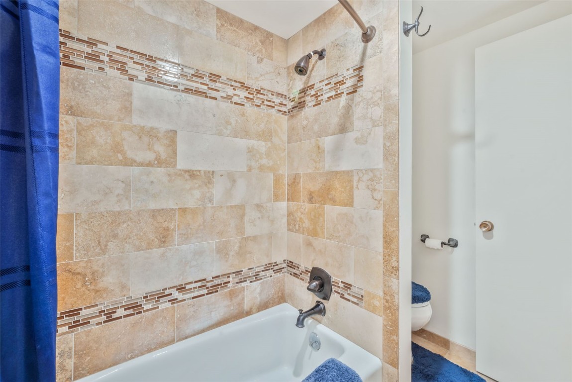465 Tamarack Drive B205 Property Photo 26