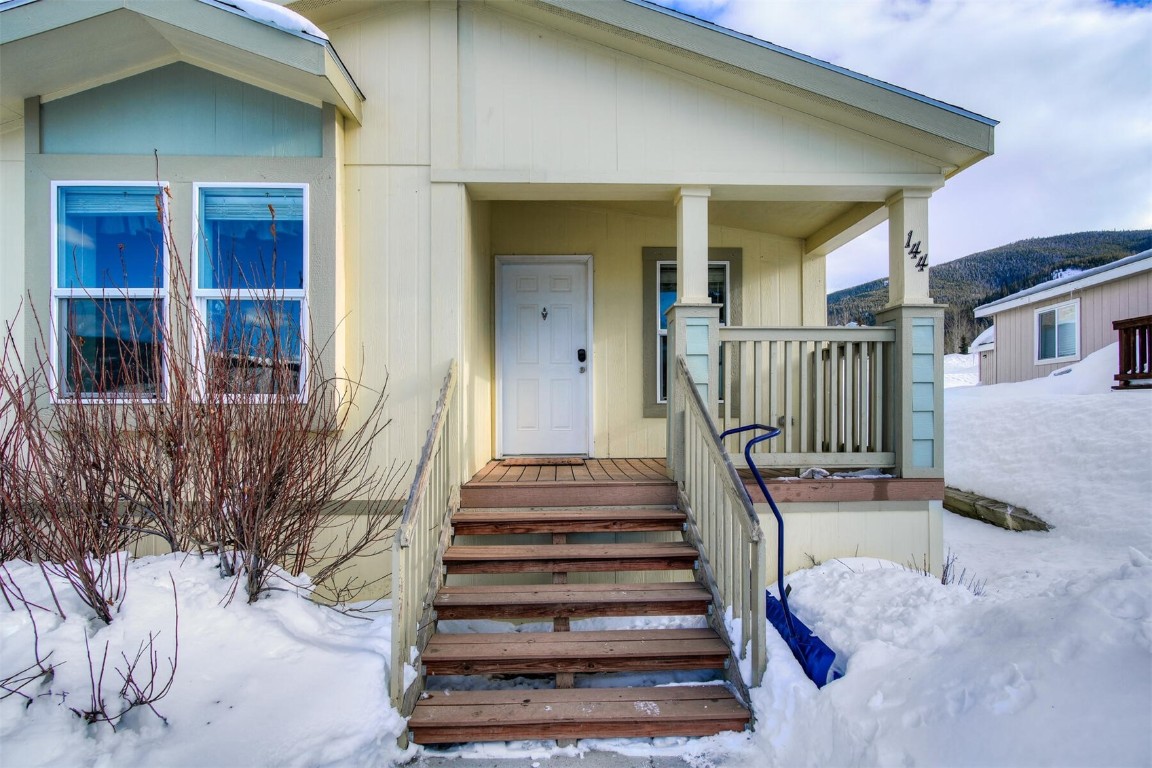 Swan Meadow Village Sub Real Estate Listings Main Image