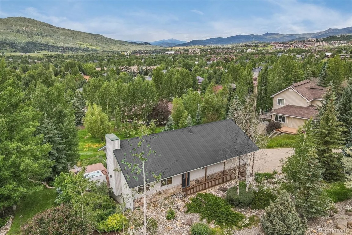 Hunters Ridge Real Estate Listings Main Image
