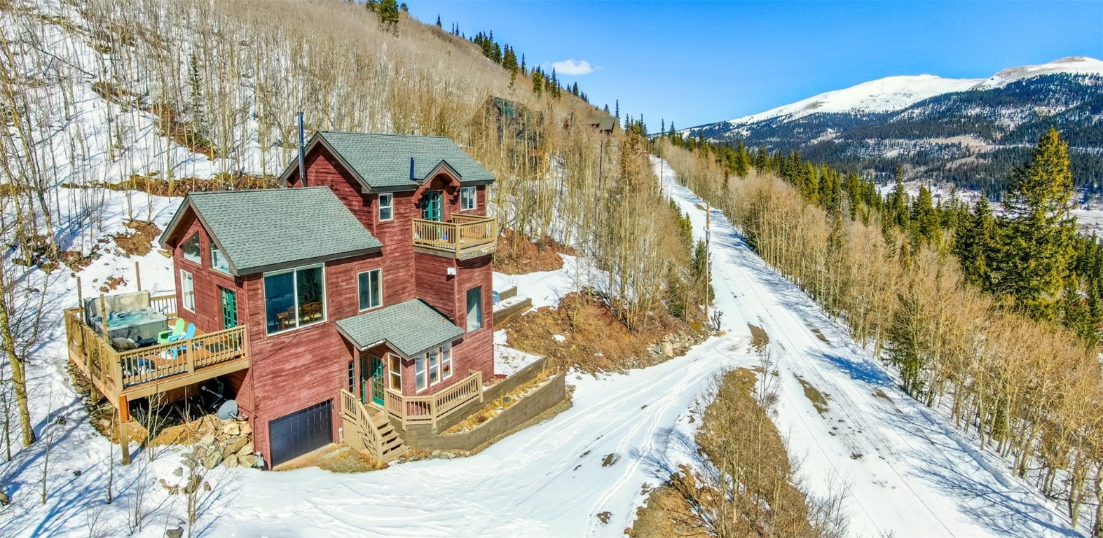 1095 Quartzville Road Property Photo