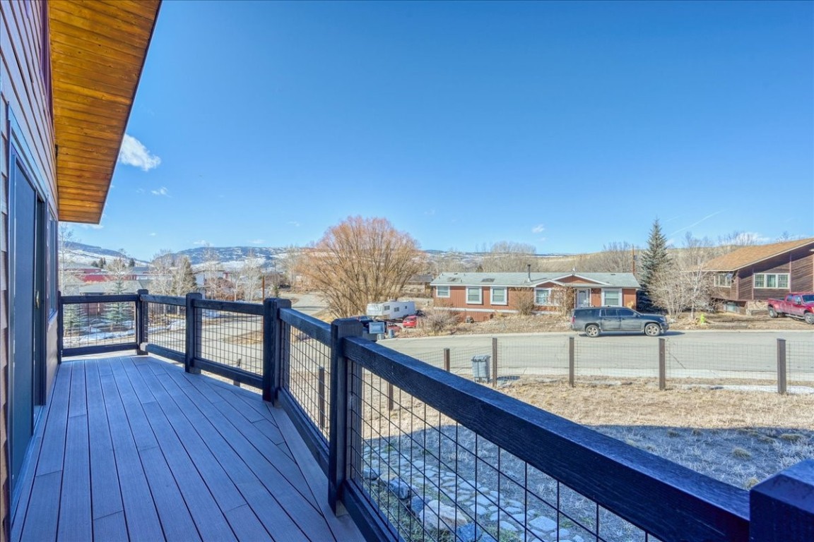 200 18th Street Property Photo 31