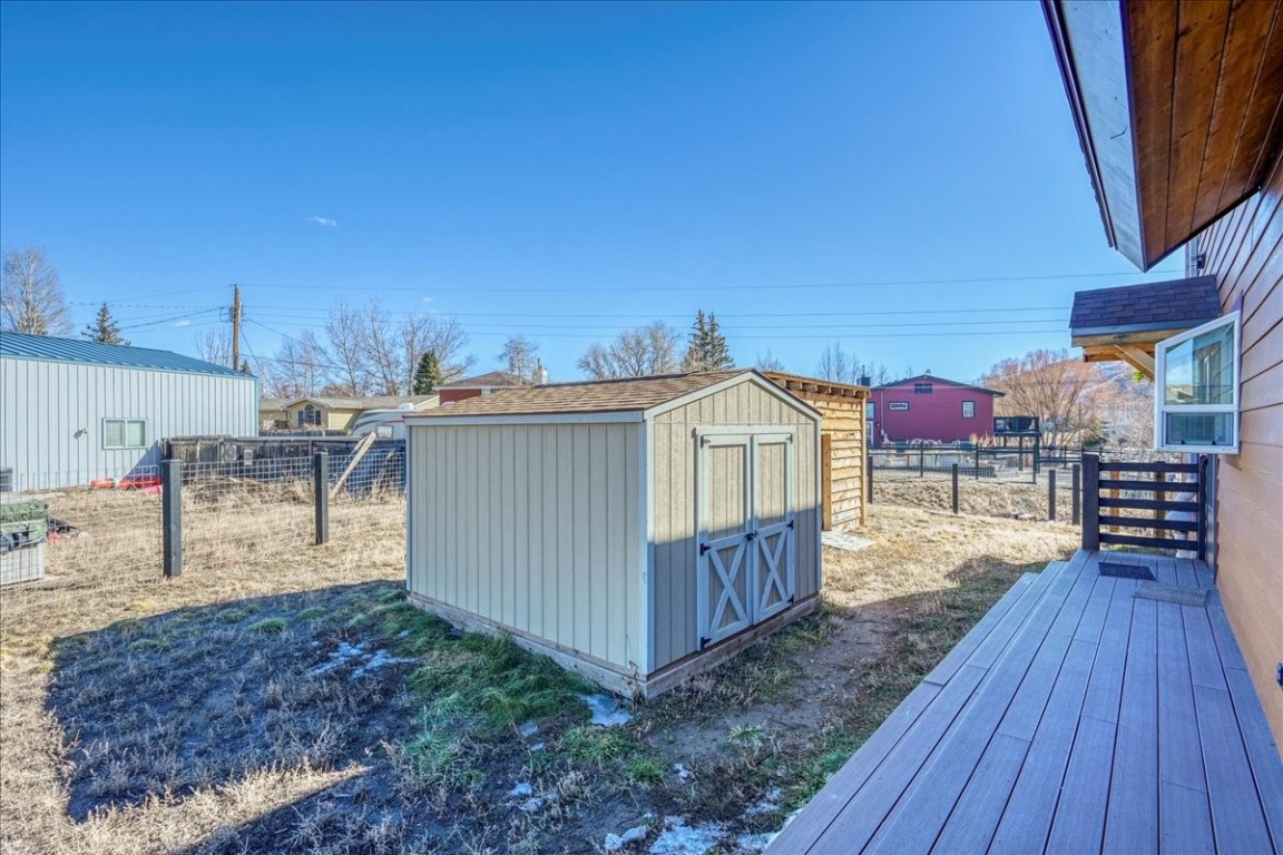200 18th Street Property Photo 32