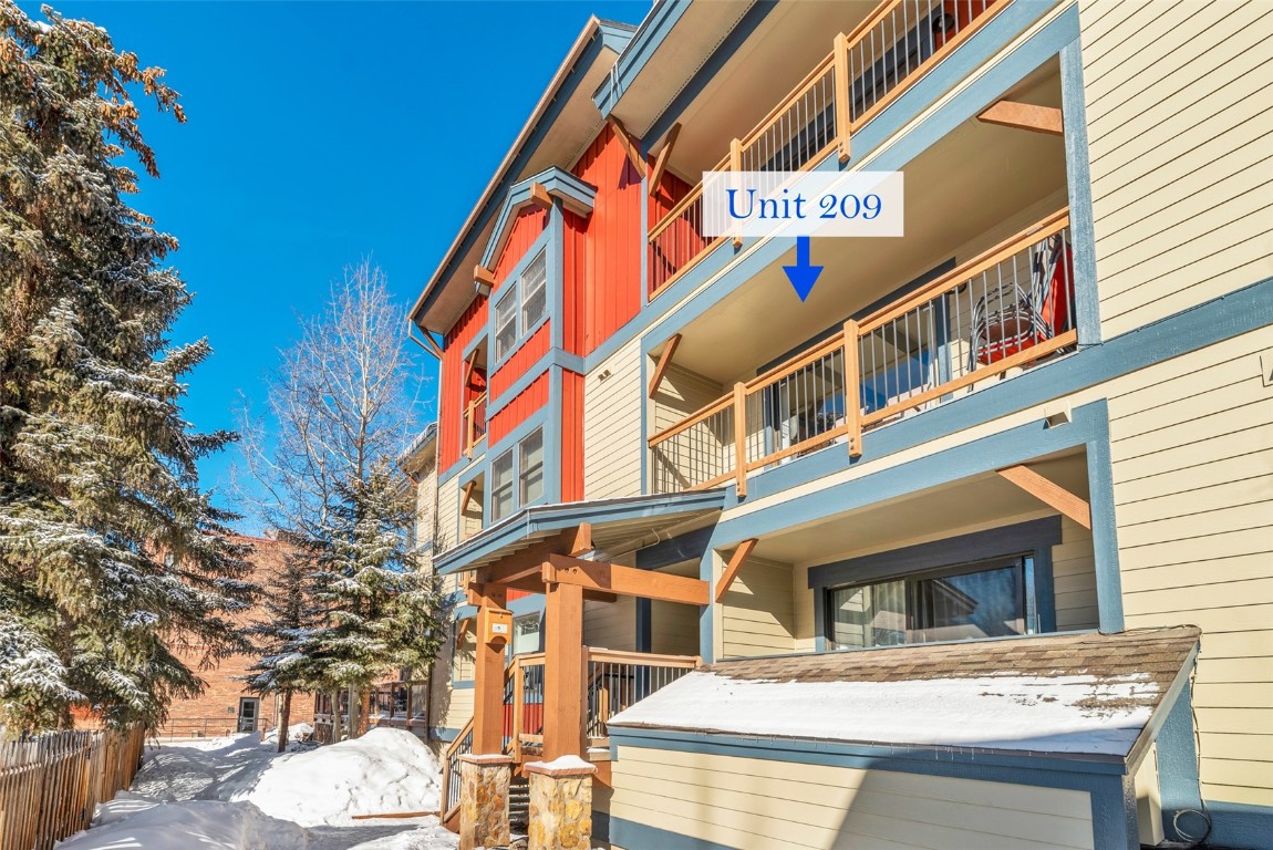 Longbranch Condo Real Estate Listings Main Image